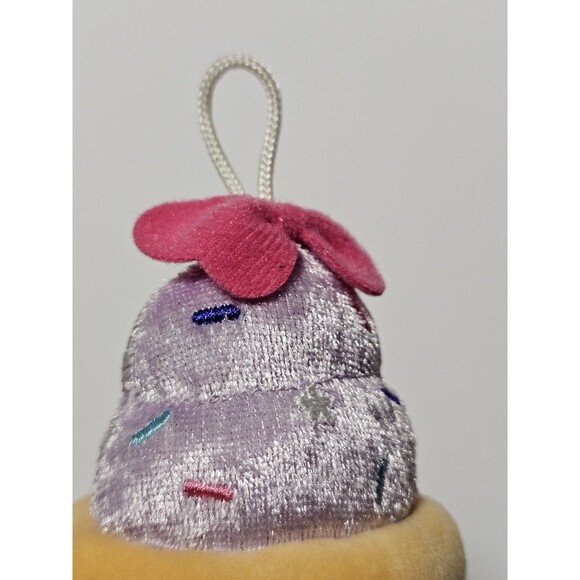 Disney Micro Food Plush 4" Daisy Duck Purple Sprinkled Cupcake Small Stuff Toy - Picture 4 of 5